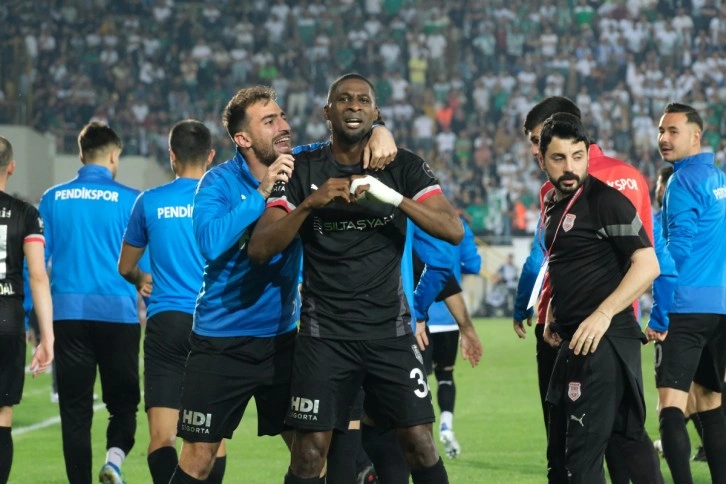 Pendikspor Süper Lig'e yükseldi!