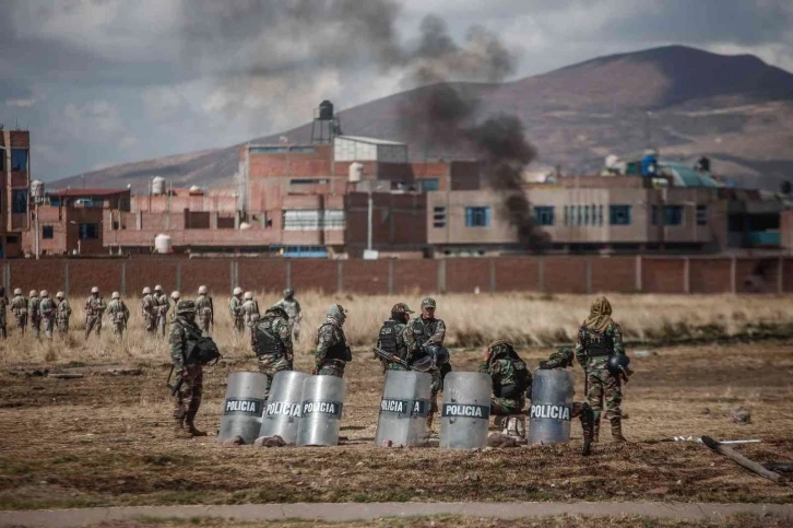 Peru’daki protestoların ardından sokağa çıkma yasağı ilan edildi
