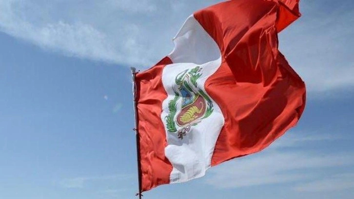 Peru'da altın madeninde yangın: 27 ölü