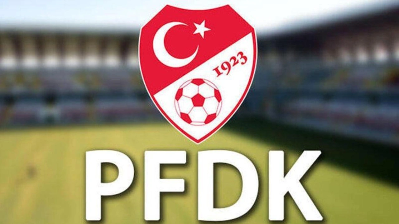 PFDK'dan Galatasaraylı Yunus Akgün'e para cezası