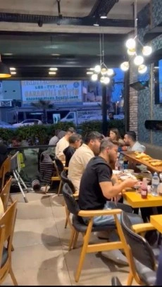 Piton Döner, iftarda dolup taşıyor