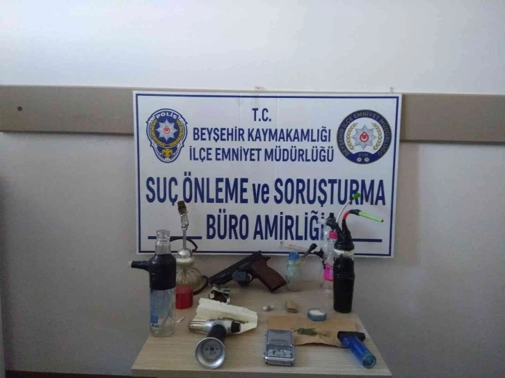 Polisin dur ihtarına uymayan araçtan uyuşturucu çıktı
