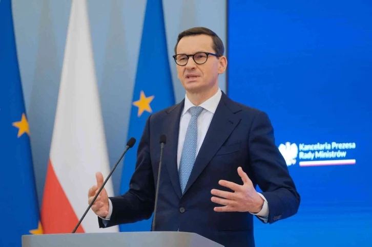 Polonya Başbakanı Morawiecki: "Ciddi suçlar için idam cezasına izin verilmeli"
