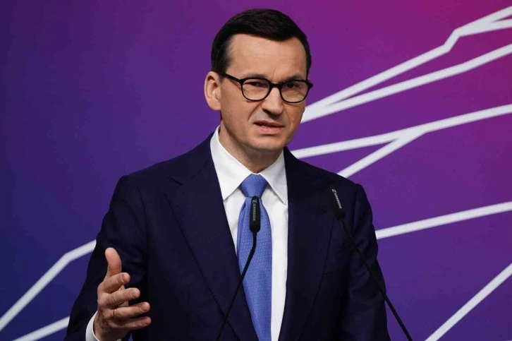 Polonya Başbakanı Morawiecki: "Leopard 2 tanklarının maliyeti için AB’ye başvuracağız"
