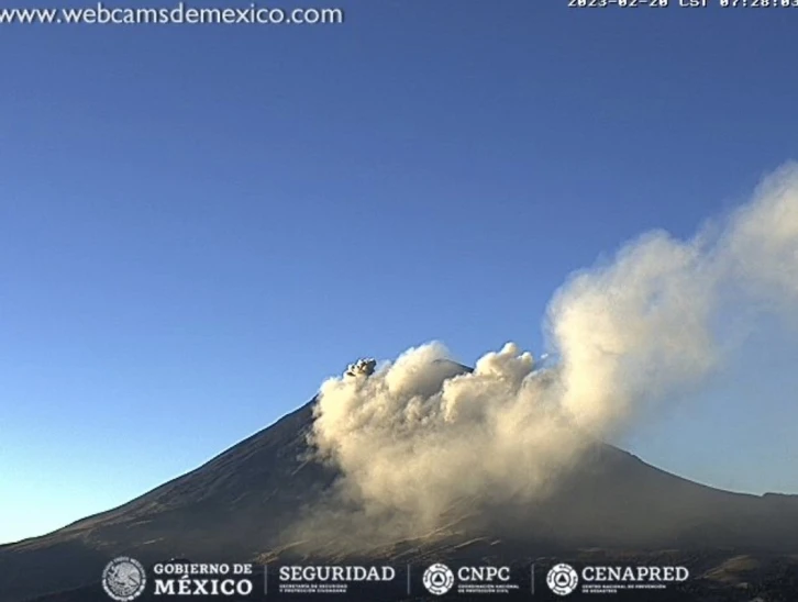 Popocatepetl Yanardağı’nda son 24 saatte 7 patlama
