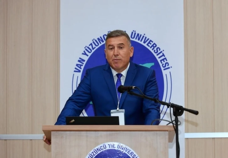 Prof. Dr. Faruk Alaeddinoğlu: “Gerçek yaşam alanları daralırken, sanal yaşamlar ilgi çekmeye başlamıştır”
