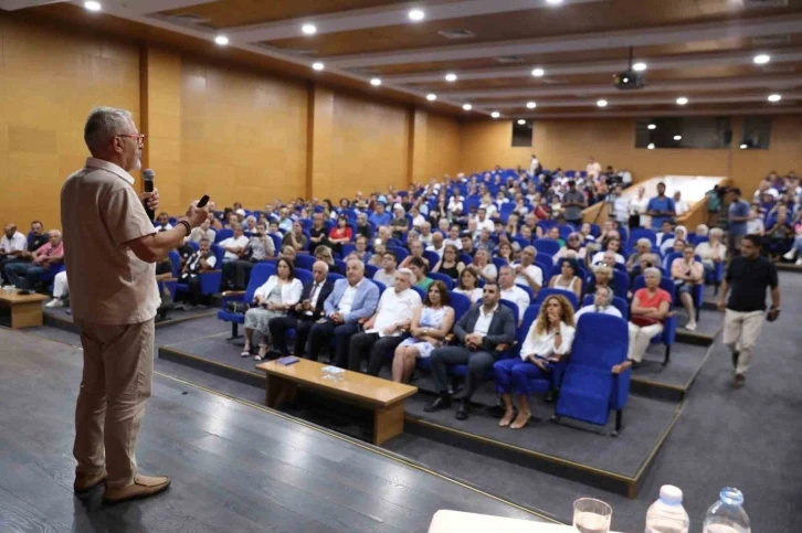 Prof. Dr. Naci Görür: "Çekmeköy’ün zemini çok sağlam, dinamitle kırılacak kuvvete sahip"
