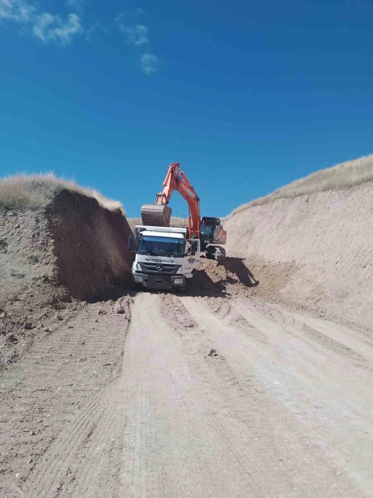 Pursaklar’a yeni yollar yapılacak
