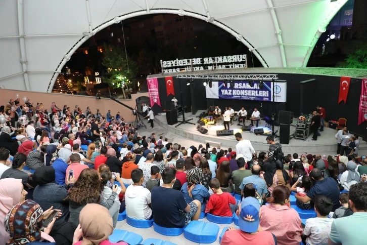 Pursaklar yaz konserlerine yoğun ilgi
