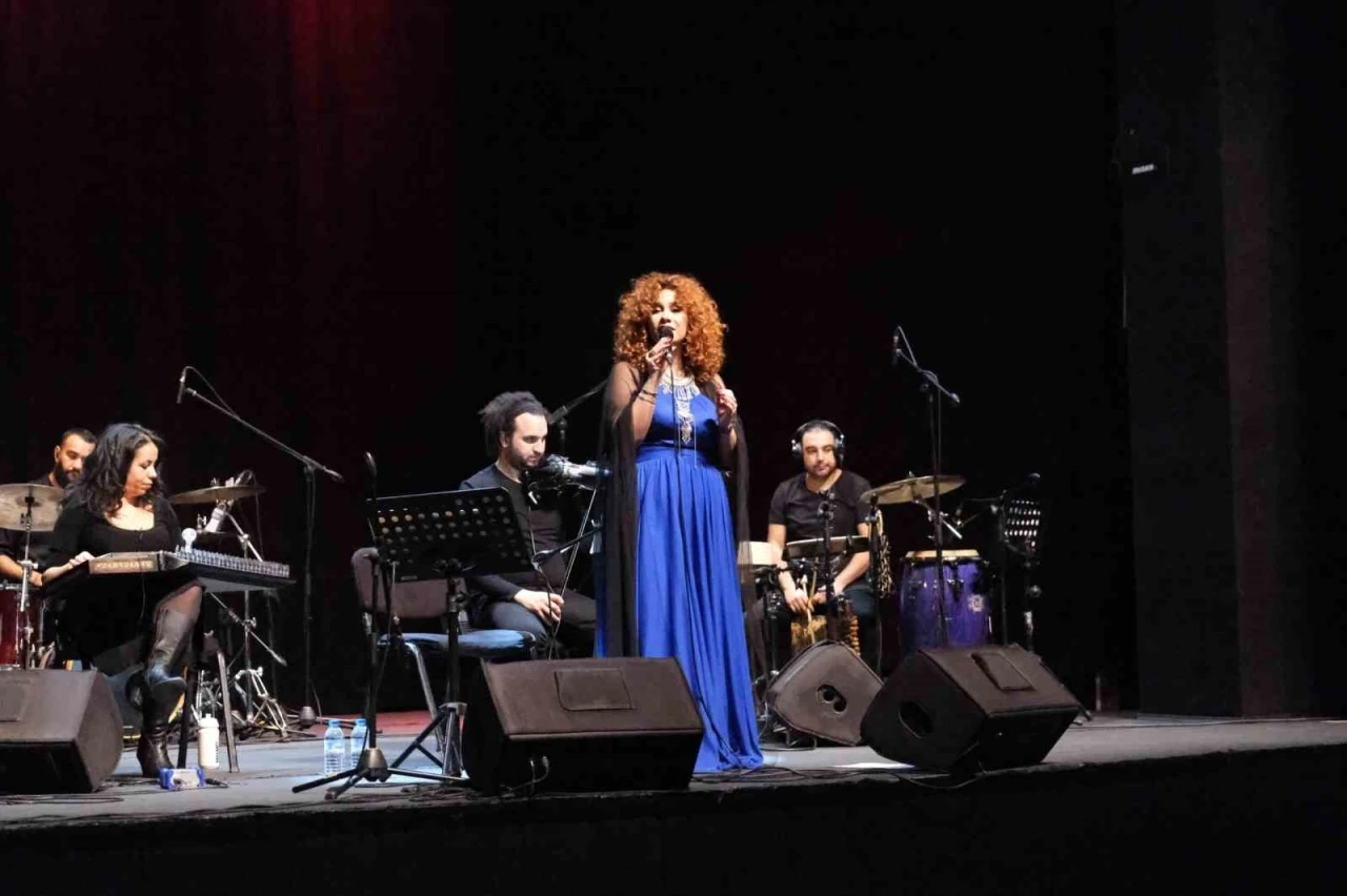 &quot;Dünya sesleri Bursa’da&quot; konserleri Lena Chamamyan ile başladı
