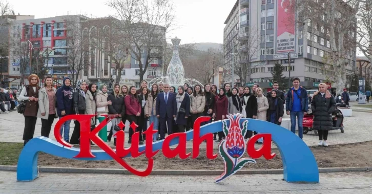 "Kütahya’daki sosyal alanları artırmaya devem edeceğiz"
