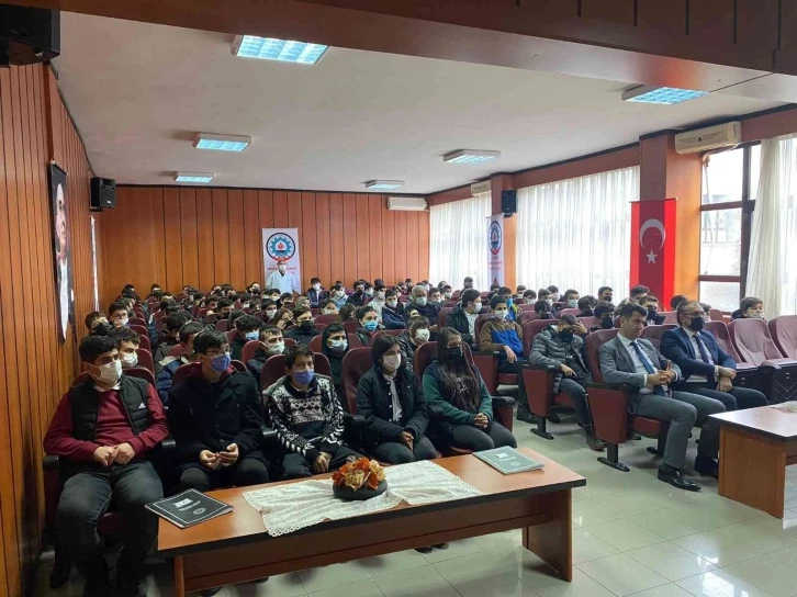 "Meslek Lisesi Gelecek Garantisi Projesi" öğrencileri geleceğe hazırlıyor
