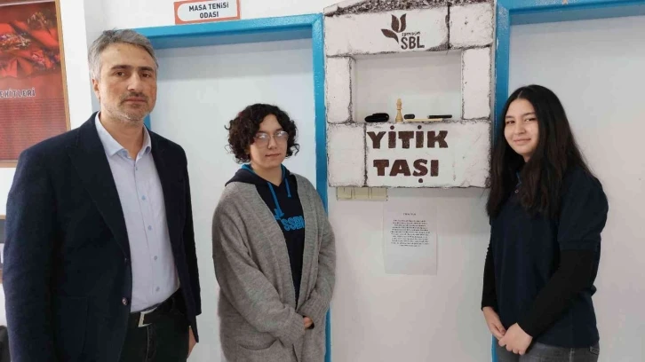 "Yitik taşı" geleneği lisede yaşatılıyor
