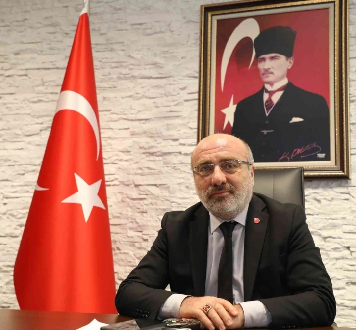 Rektör Karamustafa: “Türk milleti, tarih boyunca düşmanlarına gereken dersi vermiştir”
