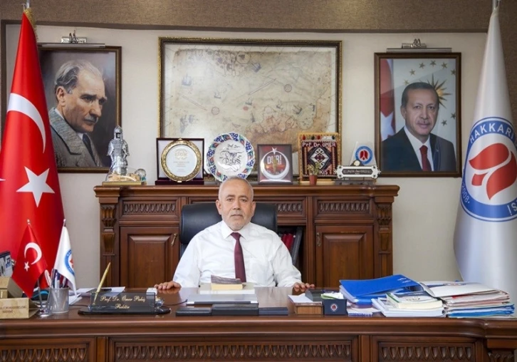 Rektör Pakiş: "Zeynel Bey Mezarı restore edilecek
