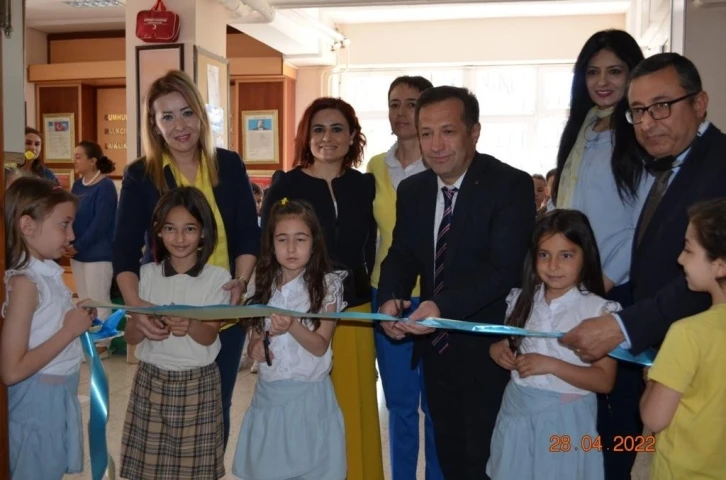 Reşat Benli İlkokulu’nda ‘E-twinning’ sergisi açıldı
