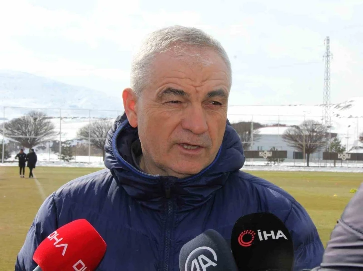 Rıza Çalımbay: "Üzücü bir lig olacak"
