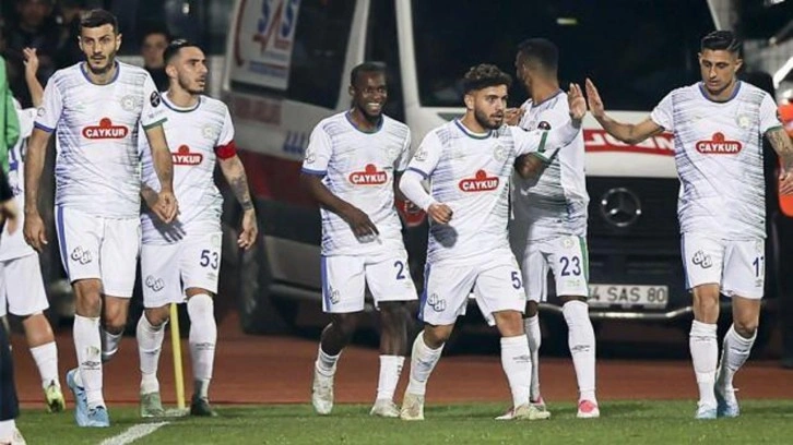 Rizespor'dan Eyüp deplasmanında altın değerinde 3 puan!