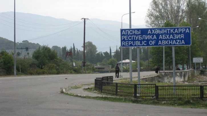 Rusya Abhazya'nın Karadeniz kıyısında yeni üs kuruyor