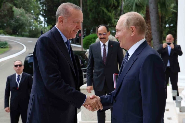 Rusya Devlet Başkanı Putin, Cumhurbaşkanı Erdoğan’ın doğum gününü kutladı
