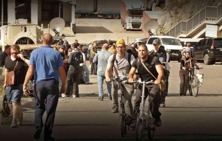 Rusya-Gürcistan sınırındaki yoğunluk devam ediyor
