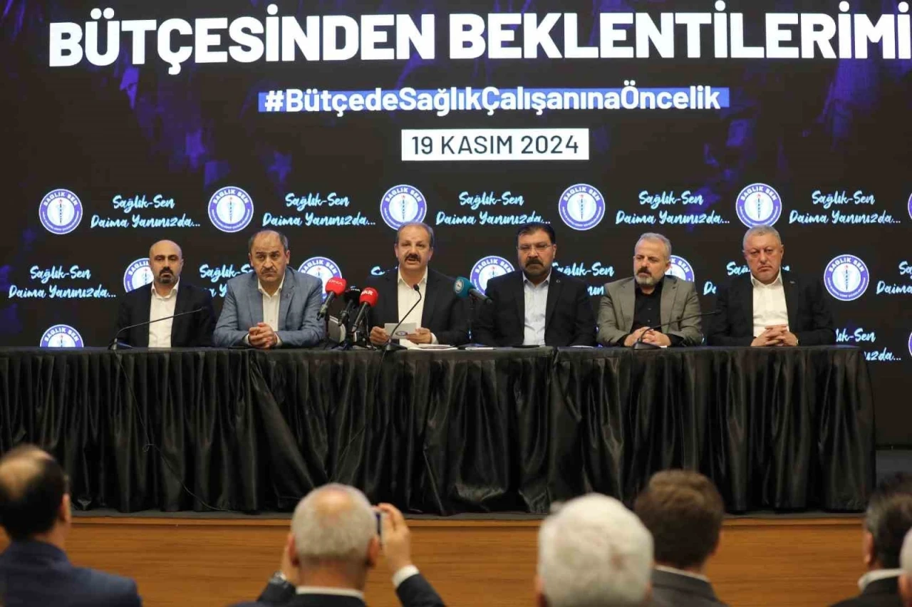 Sağlık-Sen Genel Başkanı Doğan: “Sağlık çalışanlarımız hayati bir sorumluluğu omuzlarında taşımaktadır”
