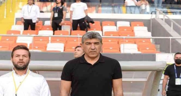 Sait Karafırtınalar: ”Hem düşme potasına hem de play-off’a 7 puan kaldı”