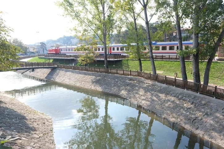 Sakarya’nın yeni gözdesi: Vagon Kıraathanesi
