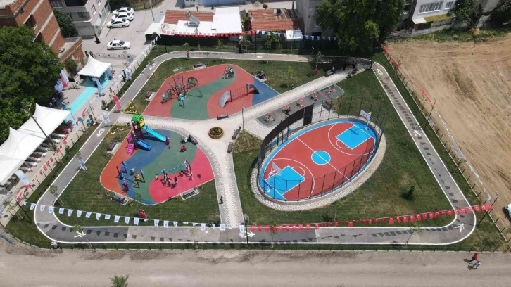 Sakarya Parkı hizmete açıldı
