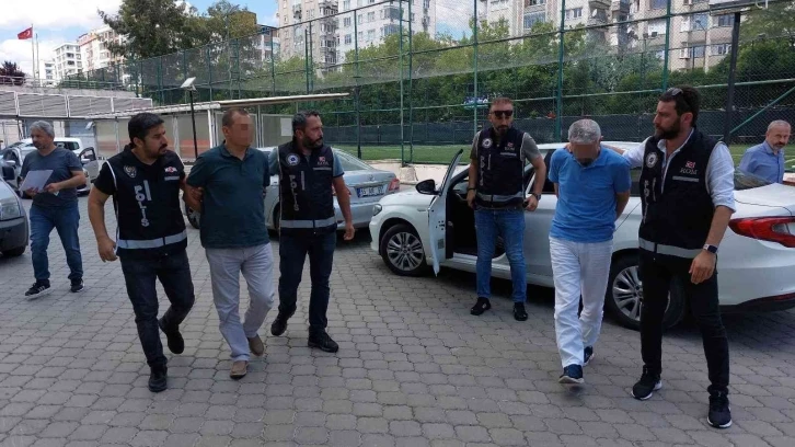 Samsun’da ele geçen 19 tabancayla ilgili 2 kişi adliyeye sevk edildi
