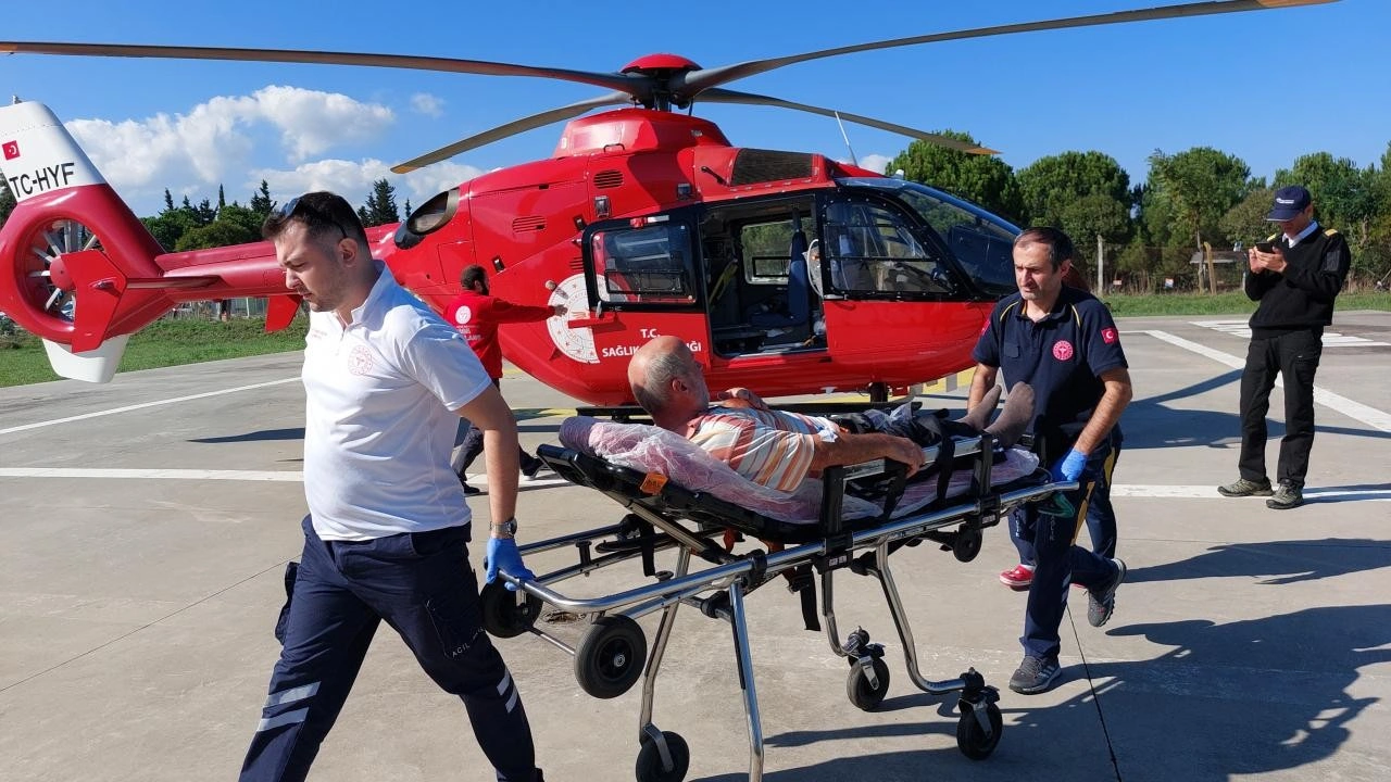 Samsun'da kalp krizi geçiren hastanın yardımına ambulans helikopter yetişti