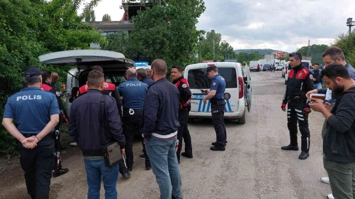 Samsun’da trafikte yol verme kavgasında silahlar ateşlendi
