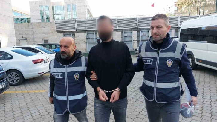 Samsun’daki 3 kişinin yaralandığı silahlı çatışmayla ilgili 7 kişi adliyeye sevk edildi
