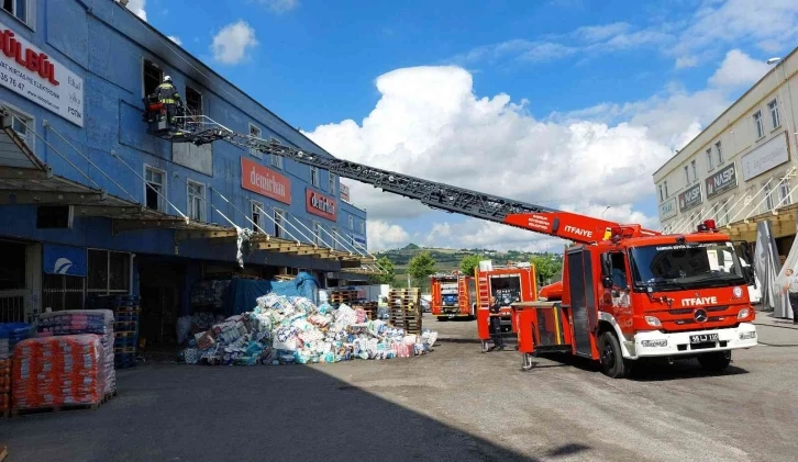 Samsun Gıda Borsası’nda aynı yerde 4 gün sonra yine yangın çıktı
