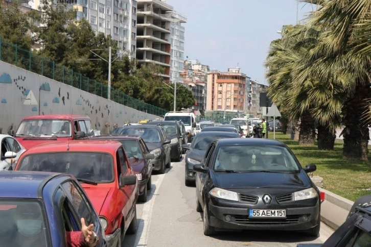 Samsun trafiğine kayıtlı 402 bin 98 motorlu kara taşıtı var
