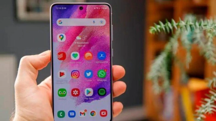 Samsung'un yeni 'Onarım Modu' tüm bilgilerinizi teknisyenlerden giziliyor