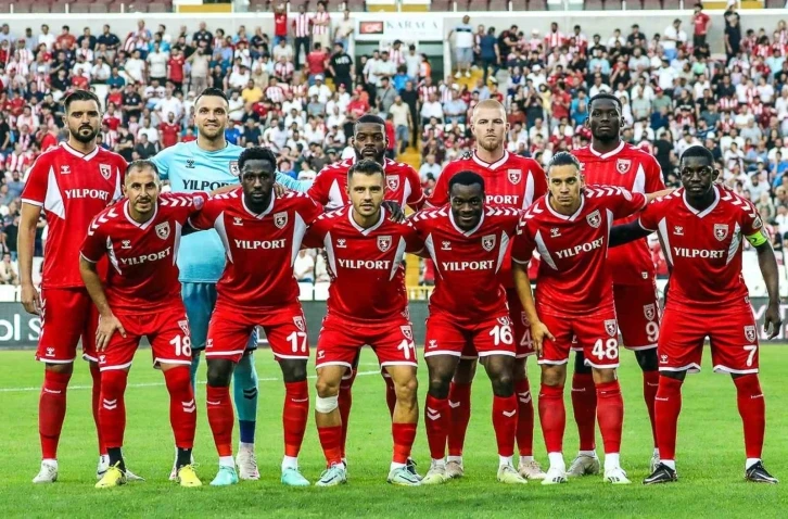 Samsunspor’da 24 oyuncu gitti, 5 oyuncu kendine kulüp arıyor
