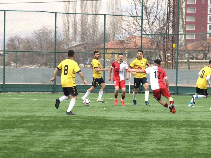 Sanayi Esnafspor Alsancakspor’u 4-3 Mağlup Etti