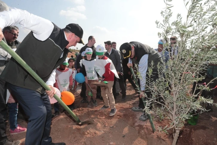 Şanlıurfa’da binlerce fidan toprakla buluşturuldu
