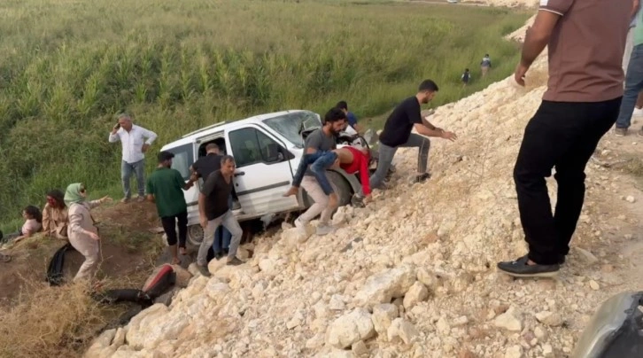 Şanlıurfa'da düğün yolunda kaza: 1 ölü, 6 yaralı