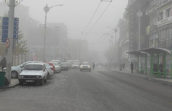 Şanlıurfa’da yoğun sis etkili oldu
