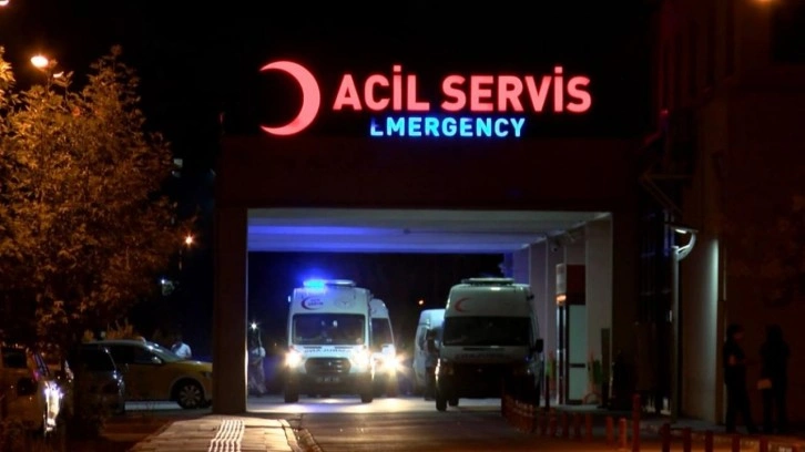 Şanlıurfa'da yolcu otobüsü ile otomobil çarpıştı: 1 ölü, 2 yaralı