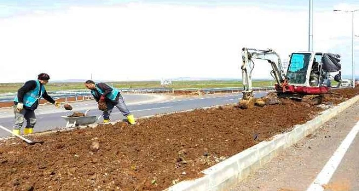 Şanlıurfa Yolu yonca kavşakta düzenleme çalışmaları başladı