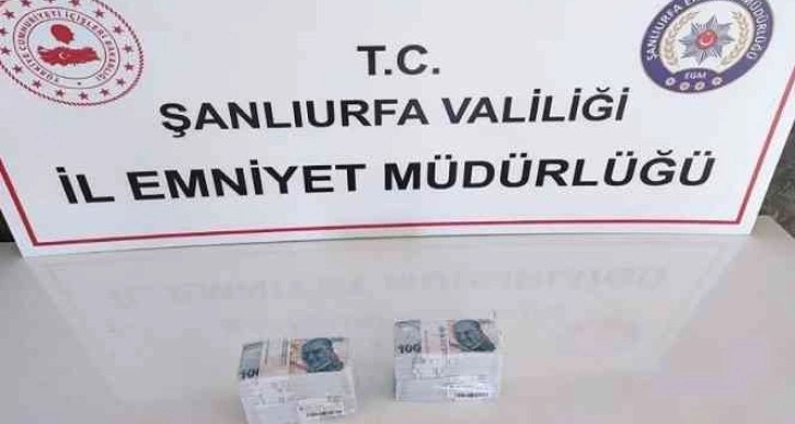 Şanlıurfa’da 200 bin lira ile yakalanan 2 dolandırıcı tutuklandı