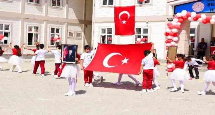 Şanlıurfa’da 23 Nisan coşkuyla kutlandı