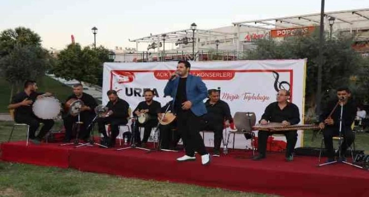 Şanlıurfa’da açık hava konserleri devam ediyor