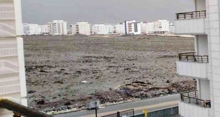 Şanlıurfa’da dolu ve yağmur etkili oldu