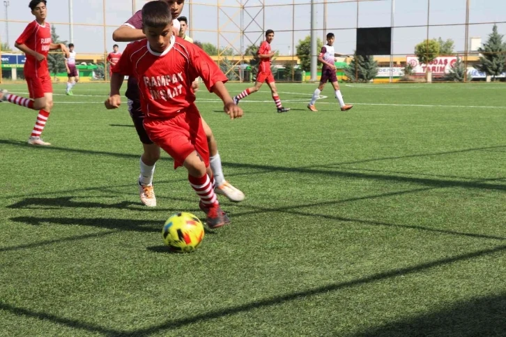 Şanlıurfalı minik sporcular U14 liginde yeteneklerini sergiledi
