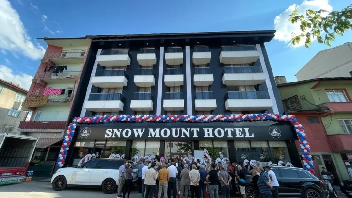 Sarıkamış İlçe Merkezinde 3 Yıldızlı Snow Mount Hotel Hizmete Girdi
