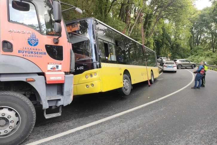 Sarıyer'de facianın eşiğinden dönüldü: Yolcu bulunan İETT otobüsü kaza yaptı